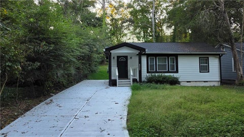 Photo of 2609 Hood Avenue NW, Atlanta, GA 30318 (MLS # 7853166)