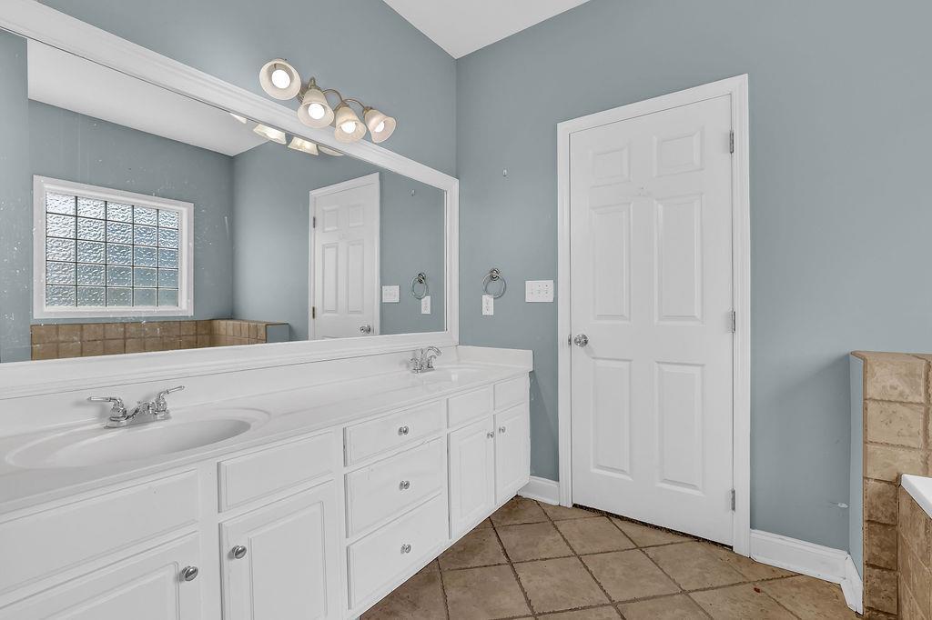 4591 Millstone Walk Drive, Buford, Georgia image 23