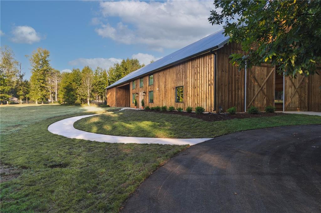 2907 Hightower Road