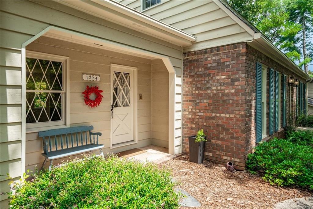 1374 Country Squire Drive