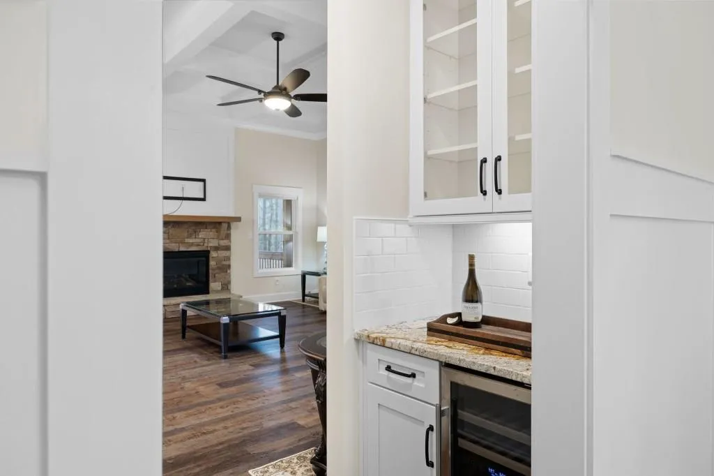 Dallas, Georgia 30132, United States, 5 Bedrooms Bedrooms, ,4 BathroomsBathrooms,Residential,Pending,104975