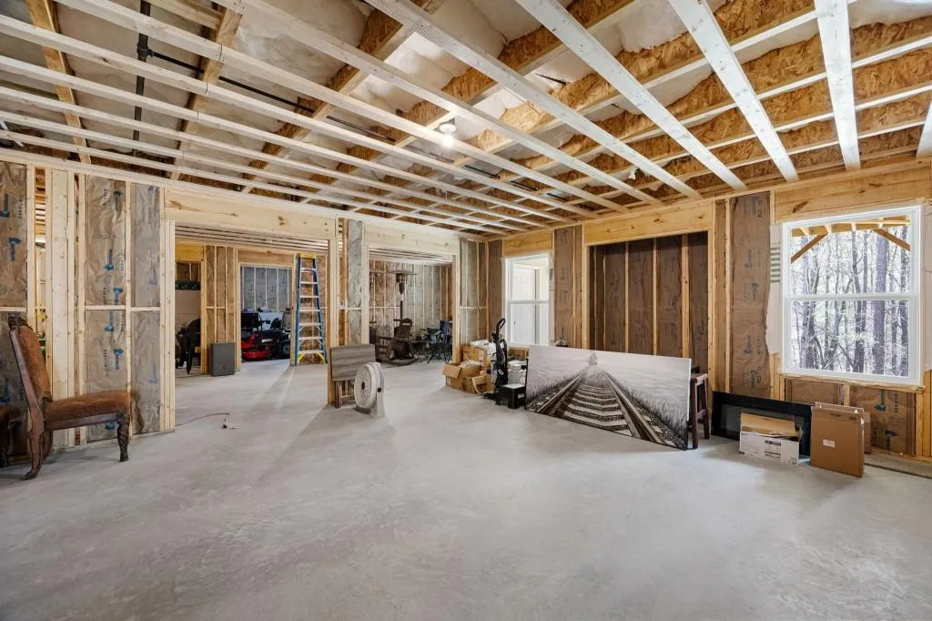 Dallas, Georgia 30132, United States, 5 Bedrooms Bedrooms, ,4 BathroomsBathrooms,Residential,Pending,104975