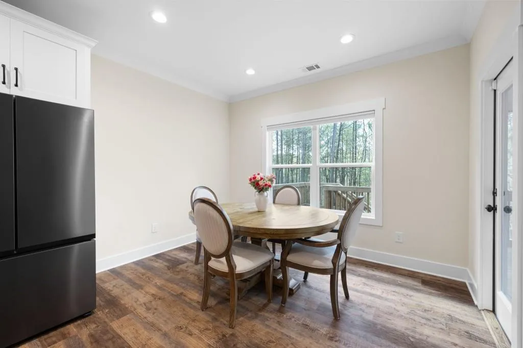 Dallas, Georgia 30132, United States, 5 Bedrooms Bedrooms, ,4 BathroomsBathrooms,Residential,Pending,104975