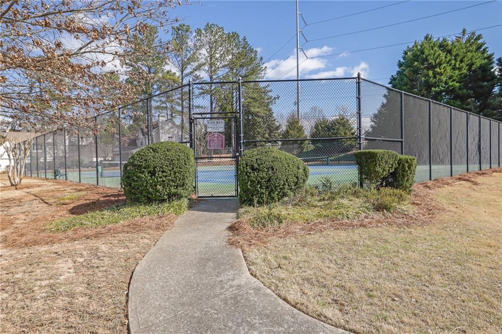 2461 Lakebrooke Drive, Marietta, Georgia image 36