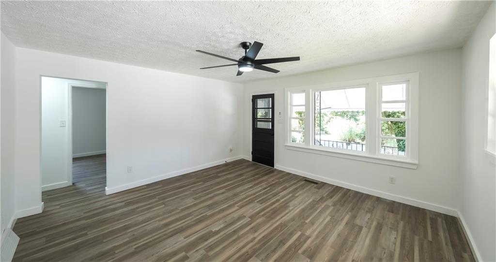 122 Perkins Street NE