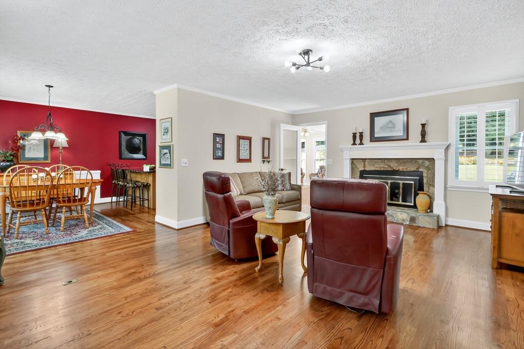 6884 Sky Lane Drive