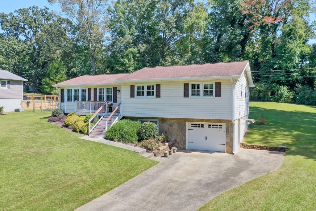 6884 Sky Lane Drive