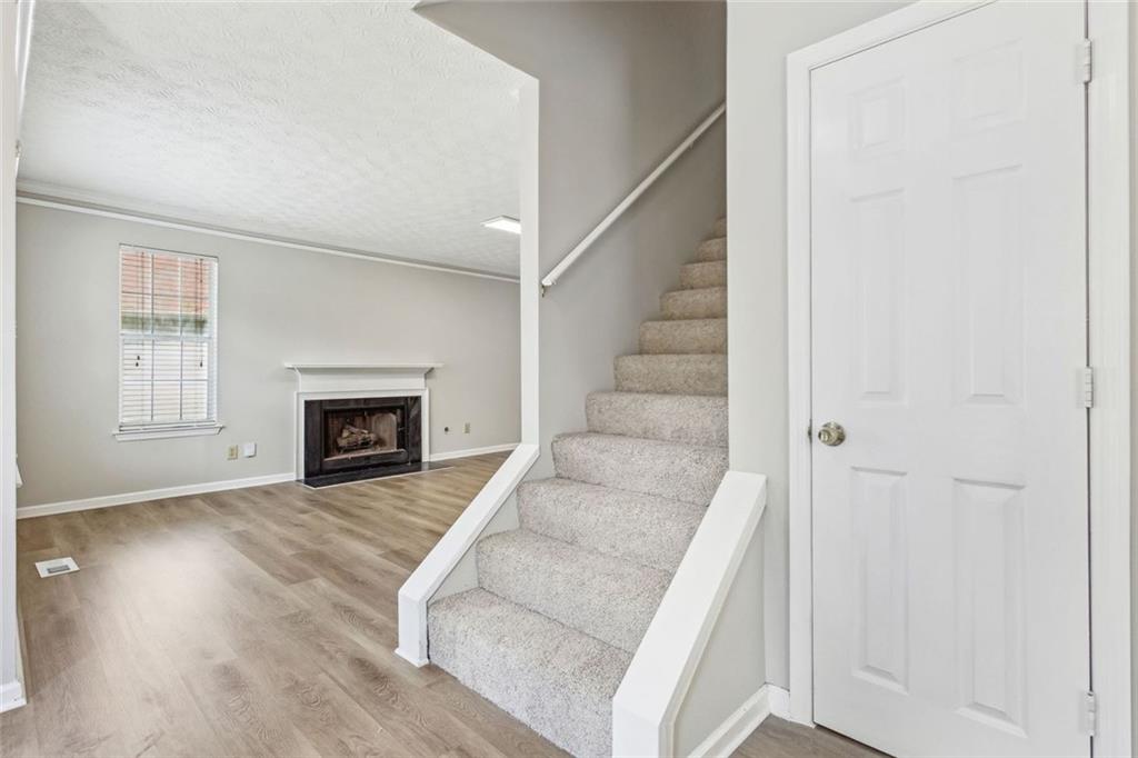 525 Abbotts Hill Lane