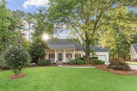 Homes For Sale - 896 Fairwood Way<br/> Cobb County, Acworth, GA 30101