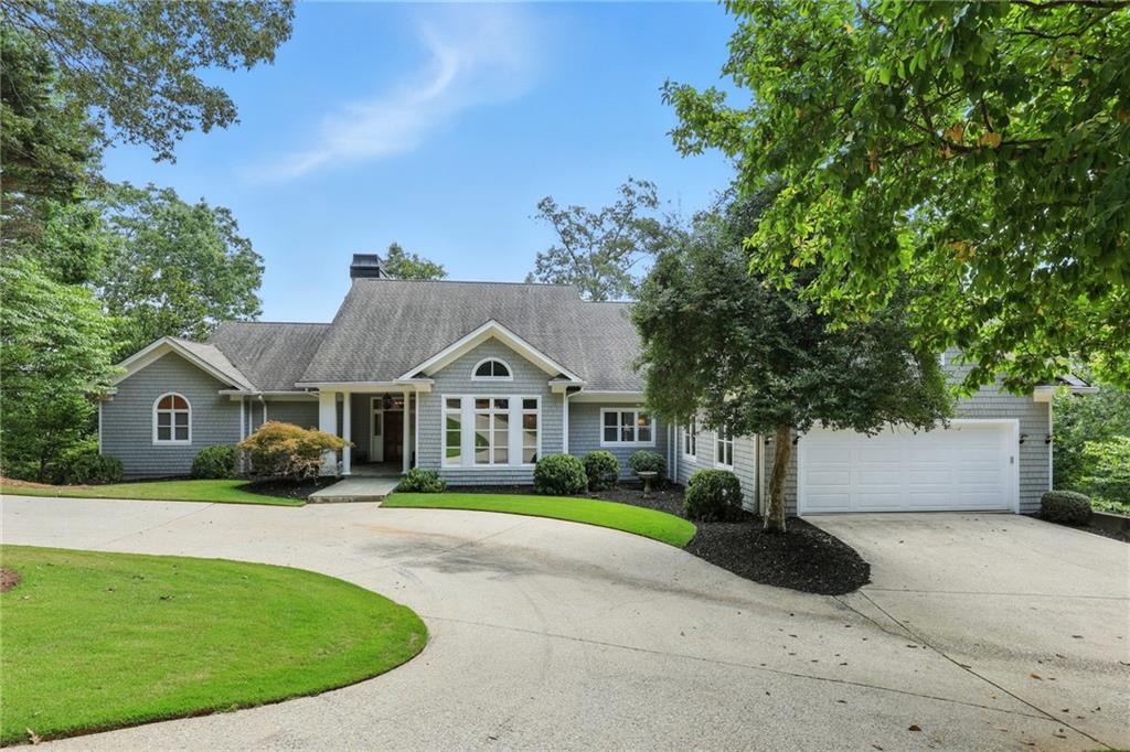951 East Lake Drive