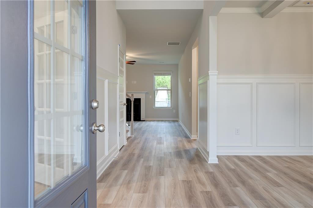 504 Dulles Drive