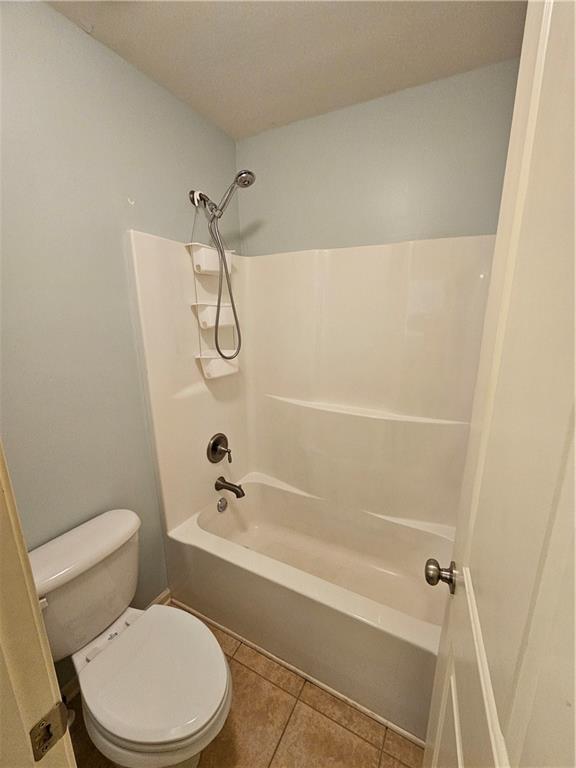 3943 Dunaire Drive, Stone Mountain, Georgia image 48
