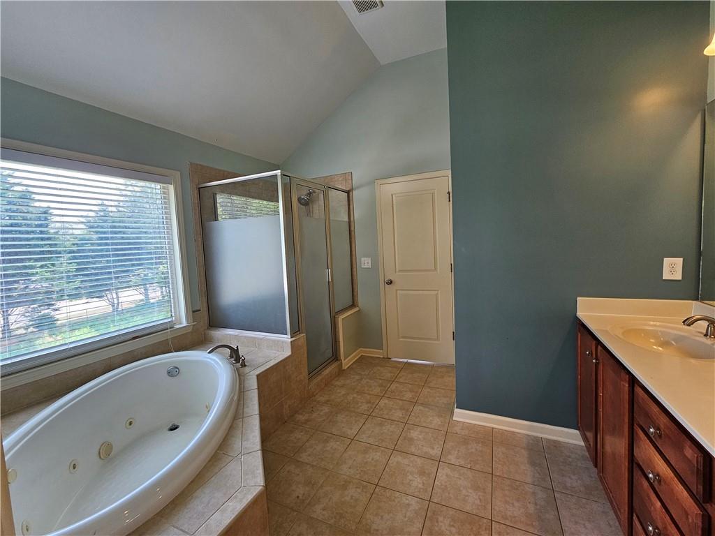 3943 Dunaire Drive, Stone Mountain, Georgia image 43