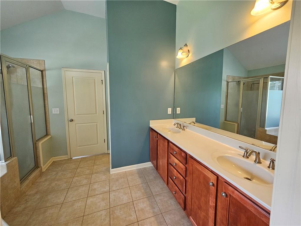3943 Dunaire Drive, Stone Mountain, Georgia image 40