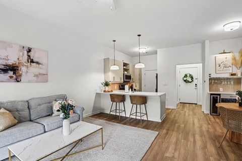 Condo For Sale - 870 Inman Village Parkway #424<br/> Atlanta, GA 30307
