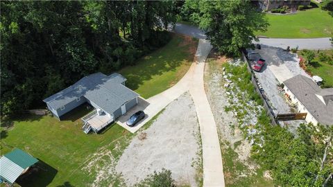 A home in Riverdale