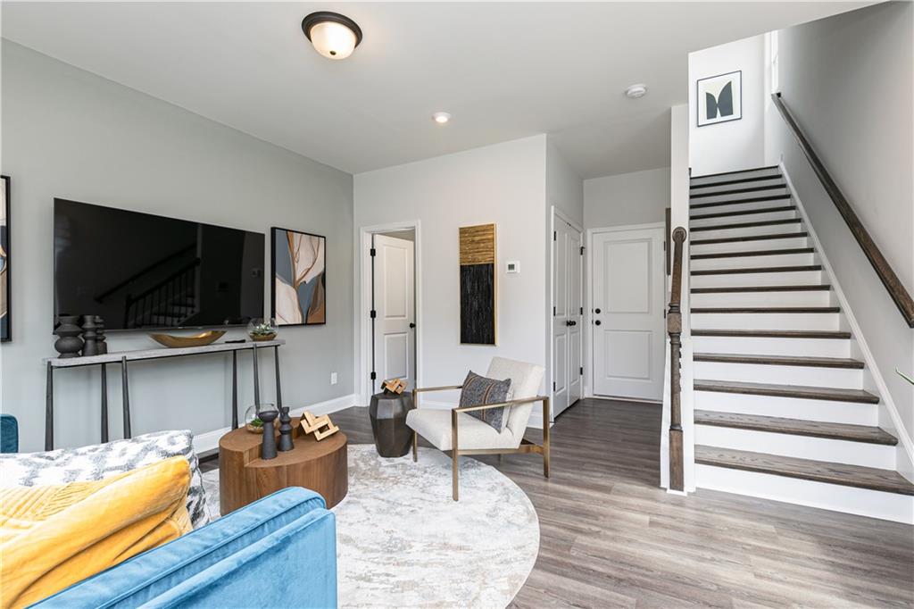 371 Skylar Way, Atlanta, Georgia image 2
