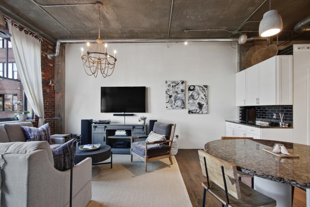 3235 Roswell Road NE 520