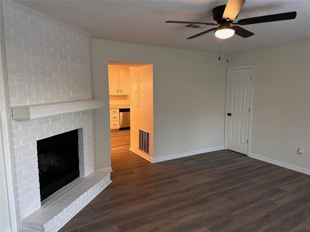 Conyers Station - Residential