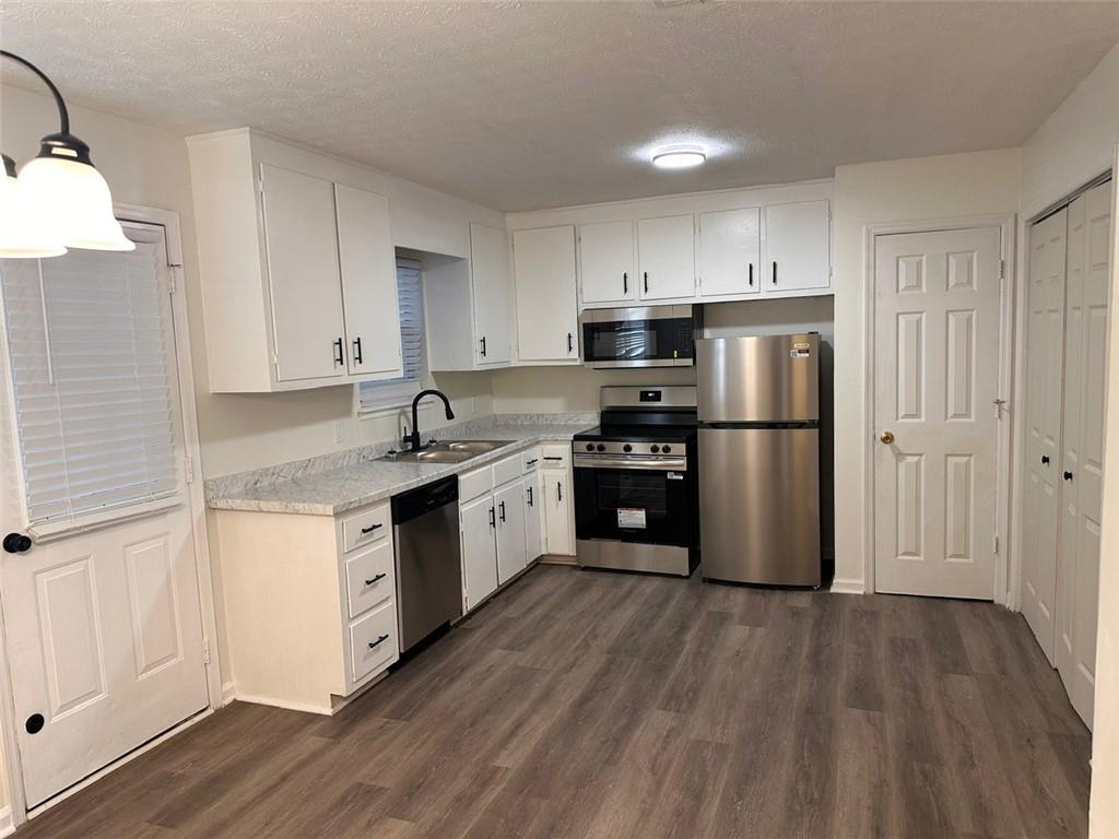 Conyers Station - Residential