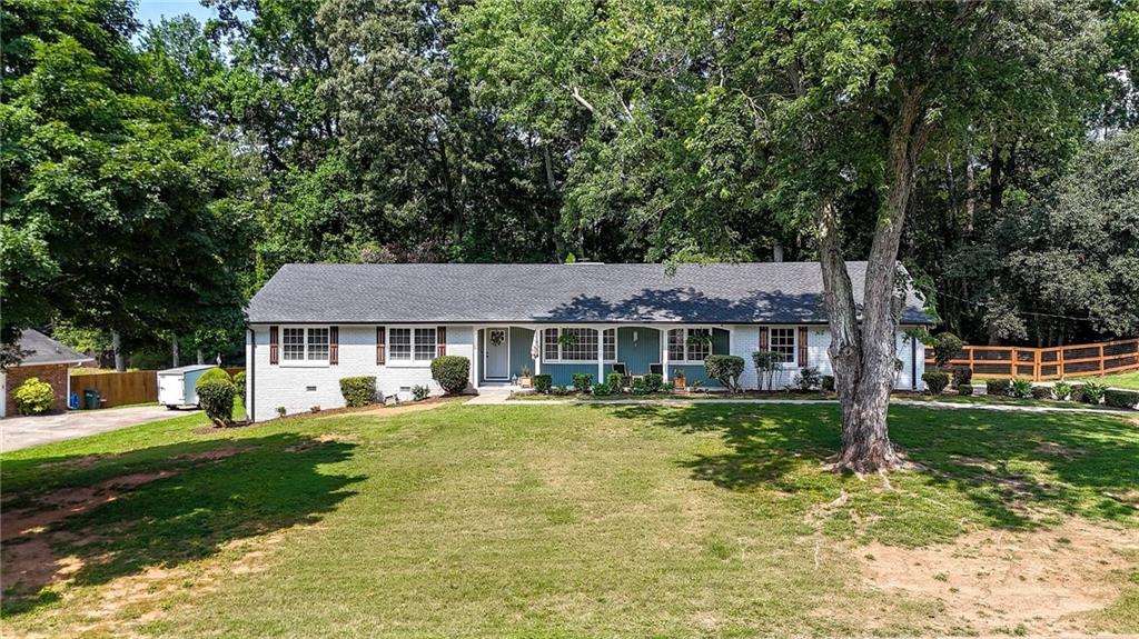 1256 Longwood Drive SW