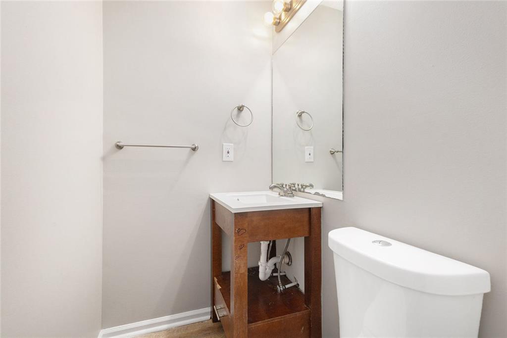 COUNTRY WALK -M154 - Residential