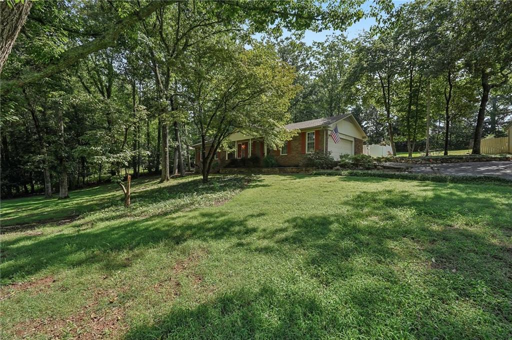 1025 Greenwood Acres Drive