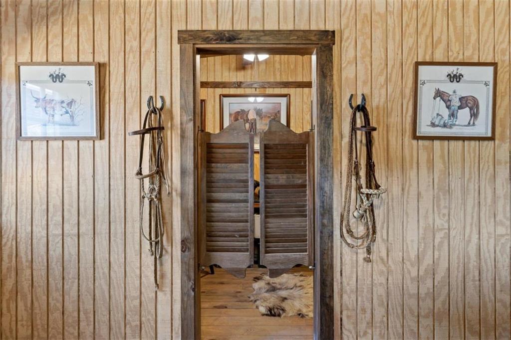 Four C's Equestrian Estate - Residential