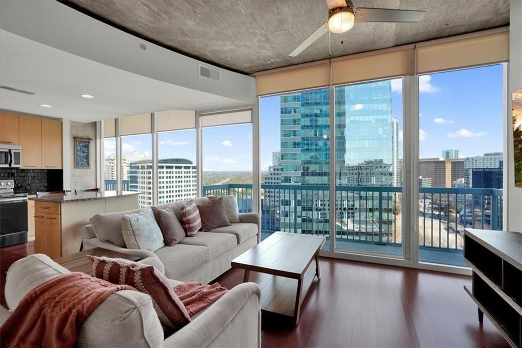 3324 Peachtree Road NE 1307