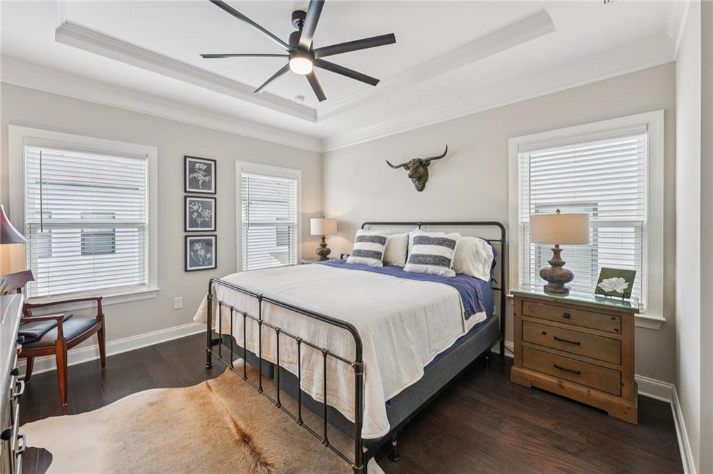 2022 Manchester Street NE