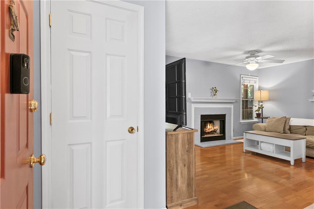 524 Mcgill Place NE 524