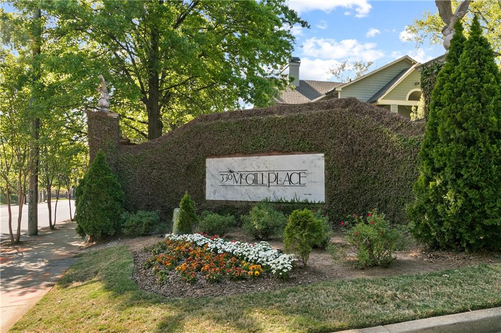 524 Mcgill Place NE 524