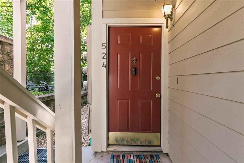 524 Mcgill Place NE 524