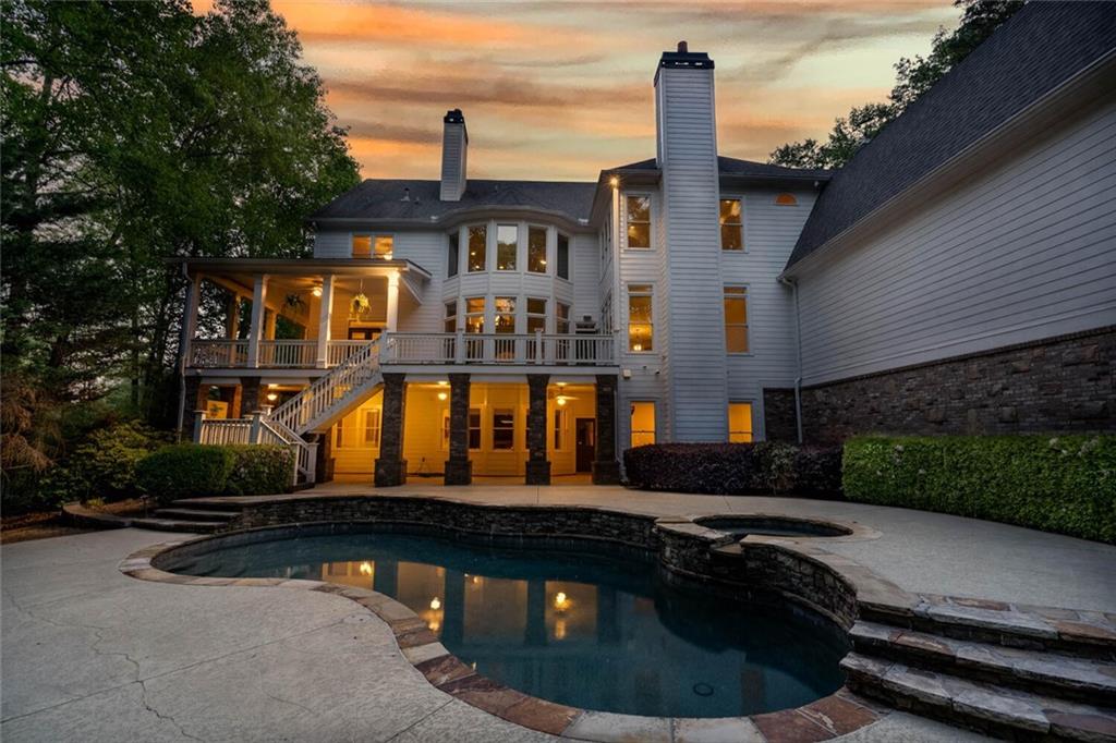 925 Cheatham Hill Road SW