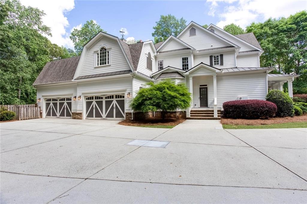 925 Cheatham Hill Road SW