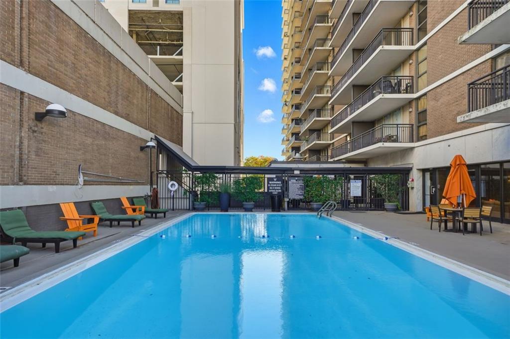 Windsor Over Peachtree - Residential