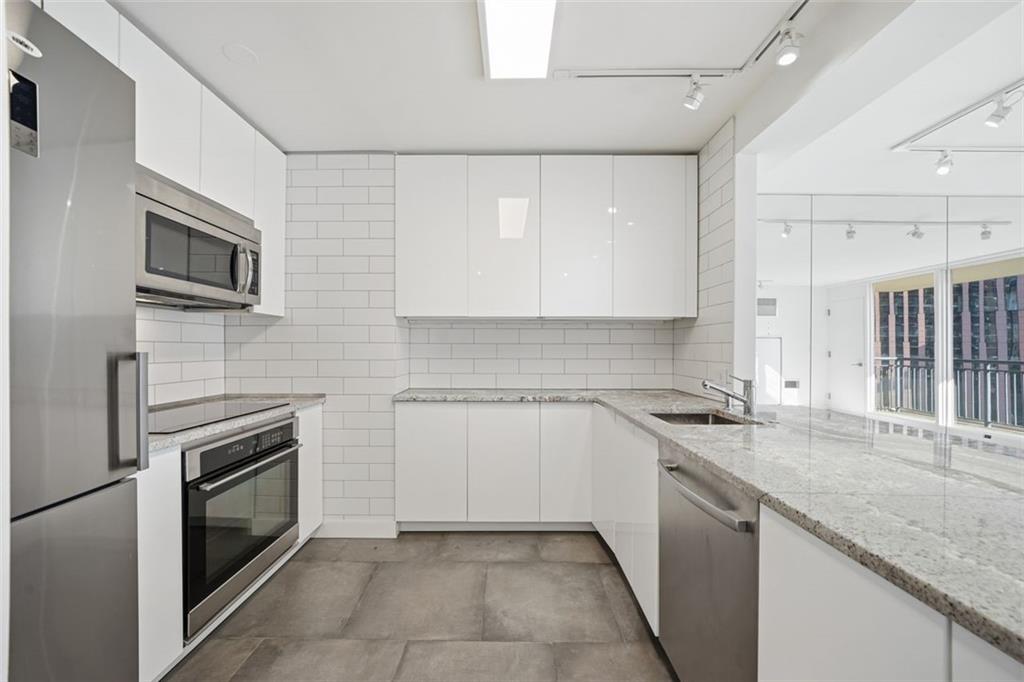 Windsor Over Peachtree - Residential