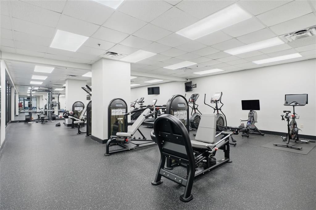 Windsor Over Peachtree - Residential