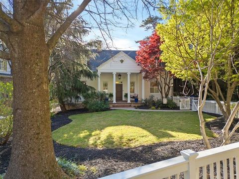 582 LAKESHORE Drive NE Atlanta GA 30307