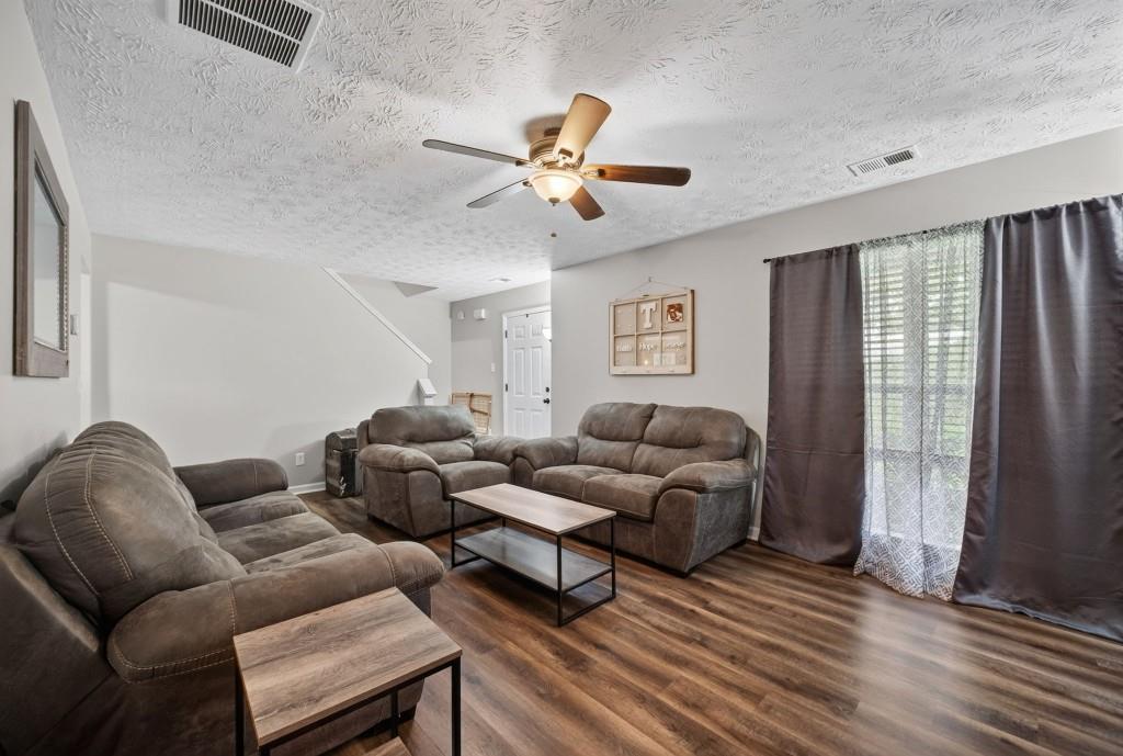 815 Sterling Place