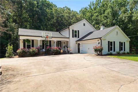 12550 Hutcheson Ferry Road Chattahoochee Hills GA 30268