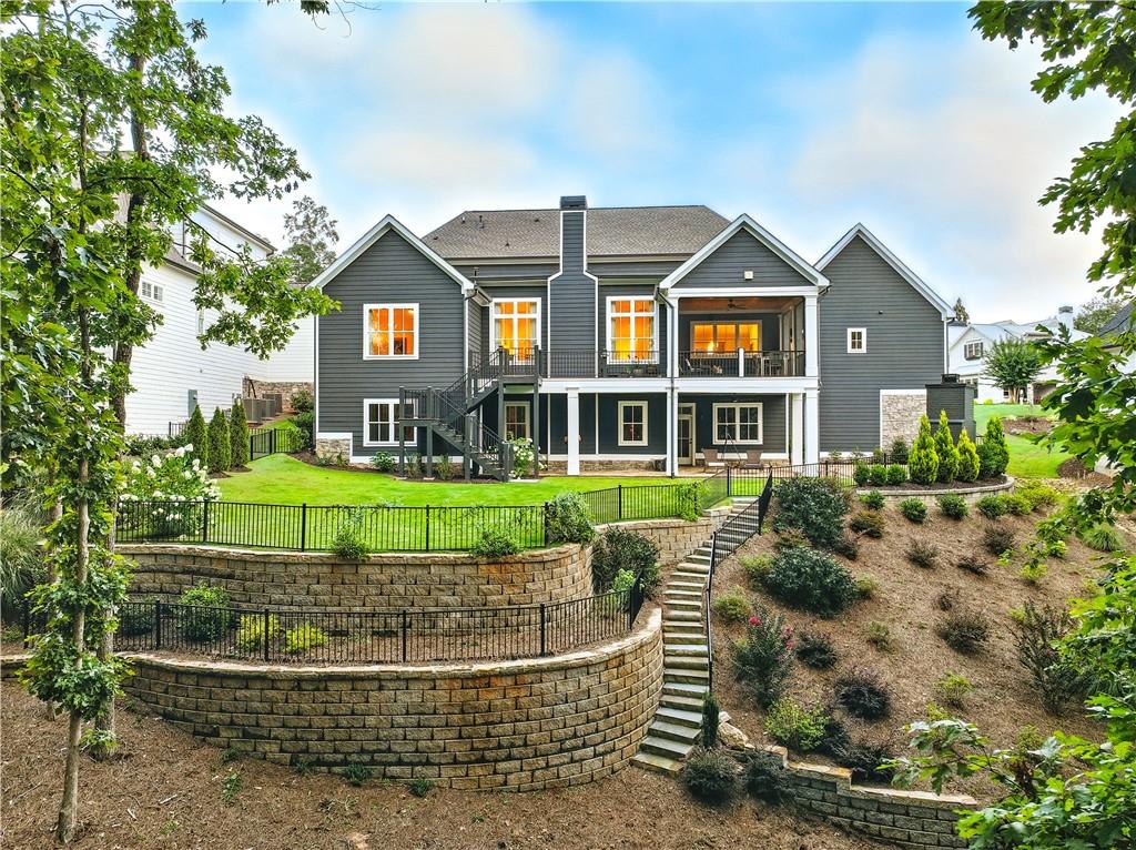9 Fieldstone Court E