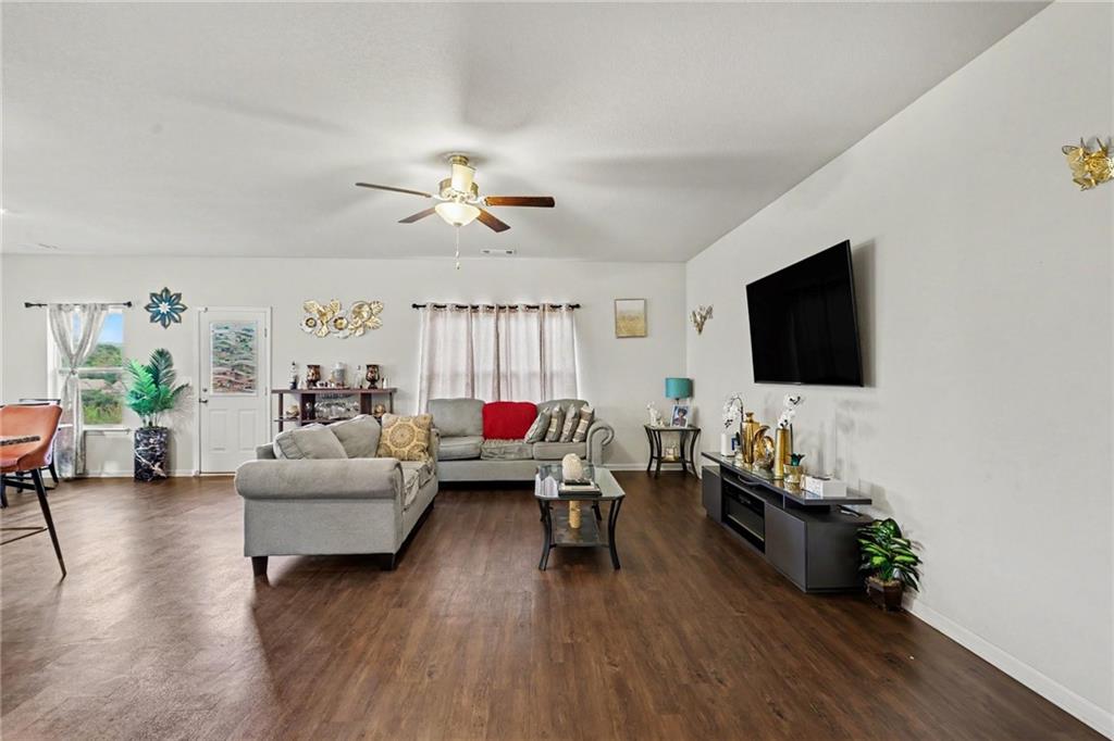 3715 Tommyhawk Court