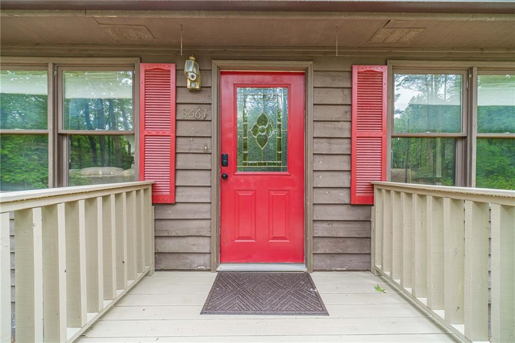 3661 Pennington Drive SE