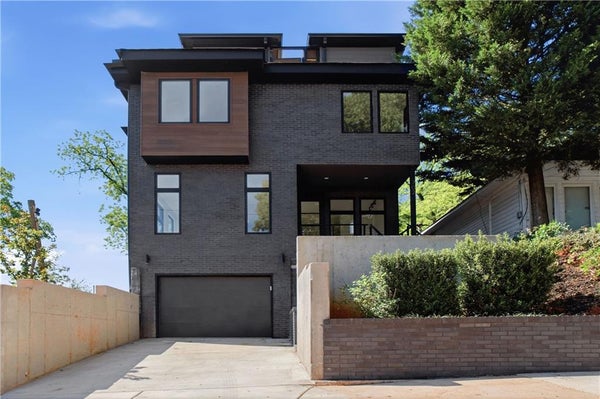 702 FOUNDRY ST NW, ATLANTA, GA 30314 - Image fc37cbac2c0f55c6c00e6fb91d8ac00f/3244077687