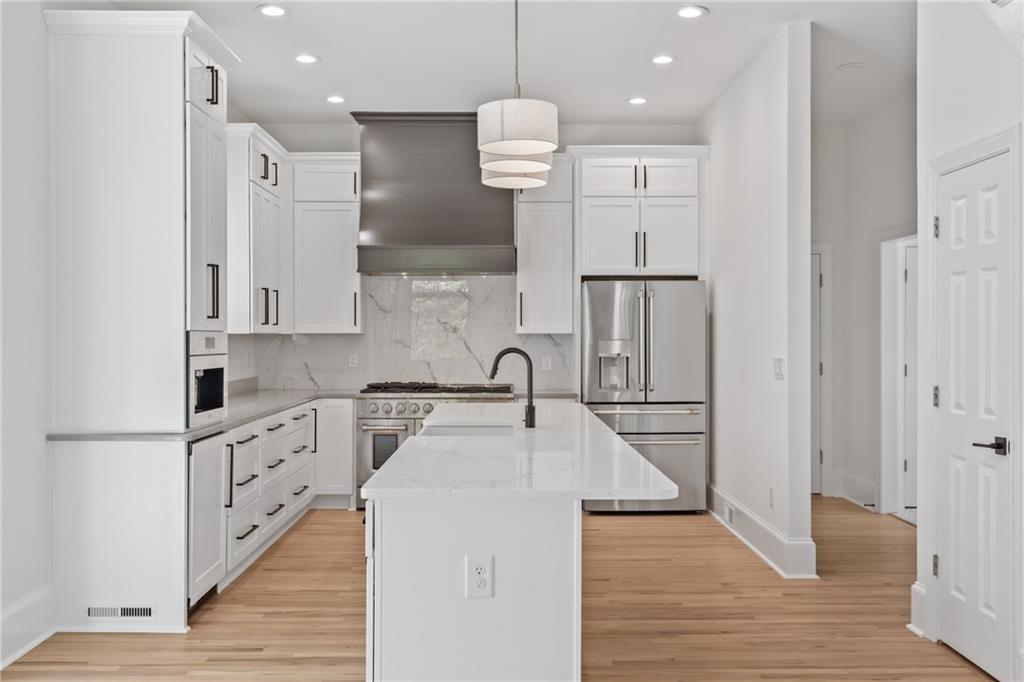 2203 Iron Gate Drive SE