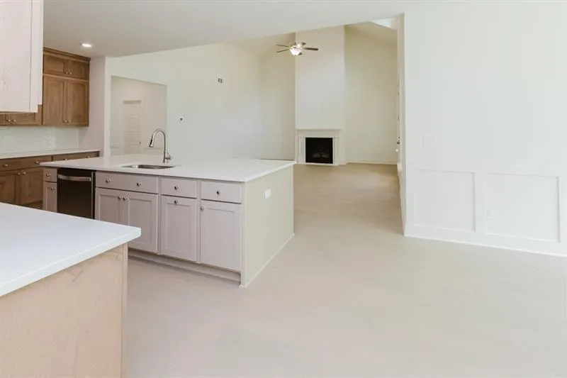 Gainesville, Georgia 30506, United States, 5 Bedrooms Bedrooms, ,5 BathroomsBathrooms,Residential,Active,218325