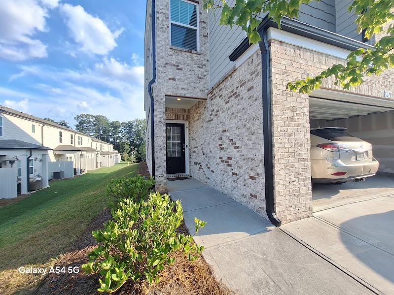 1027 Sunny Lake Drive
