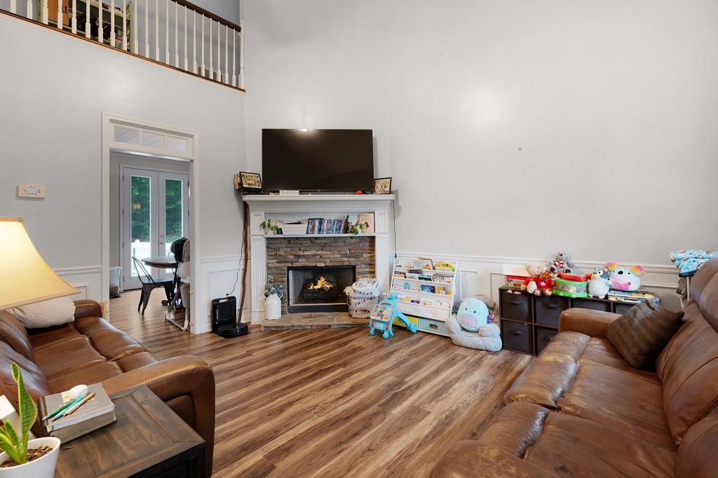 314 Kings Pointe Drive, Calhoun, Georgia image 9