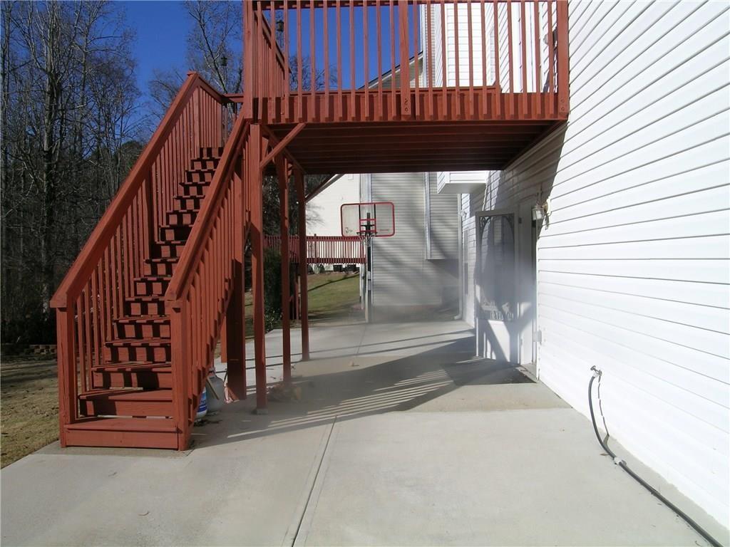 4576 Creek Forestt Trail, Lilburn, Georgia image 22